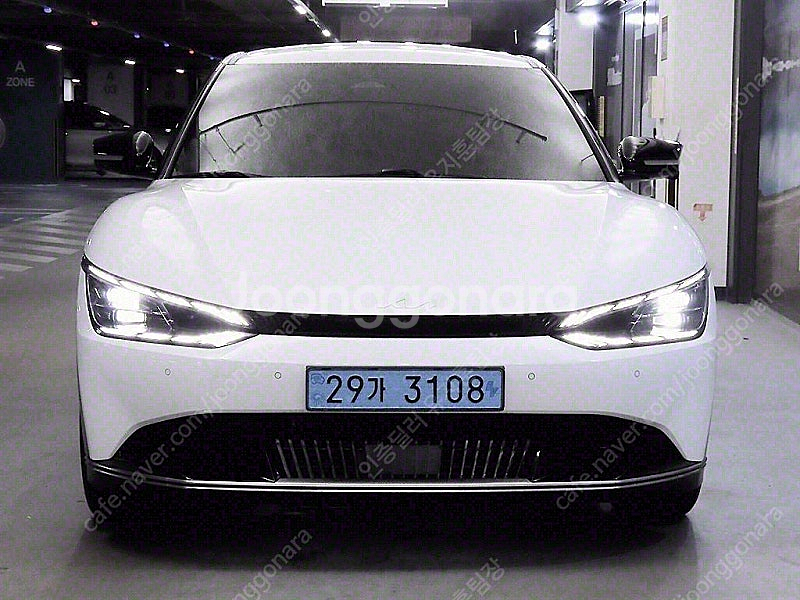 EV6 중고 EV6 중고차 흰색 2022년식 롱레인지 어스 중고차 사는법--3